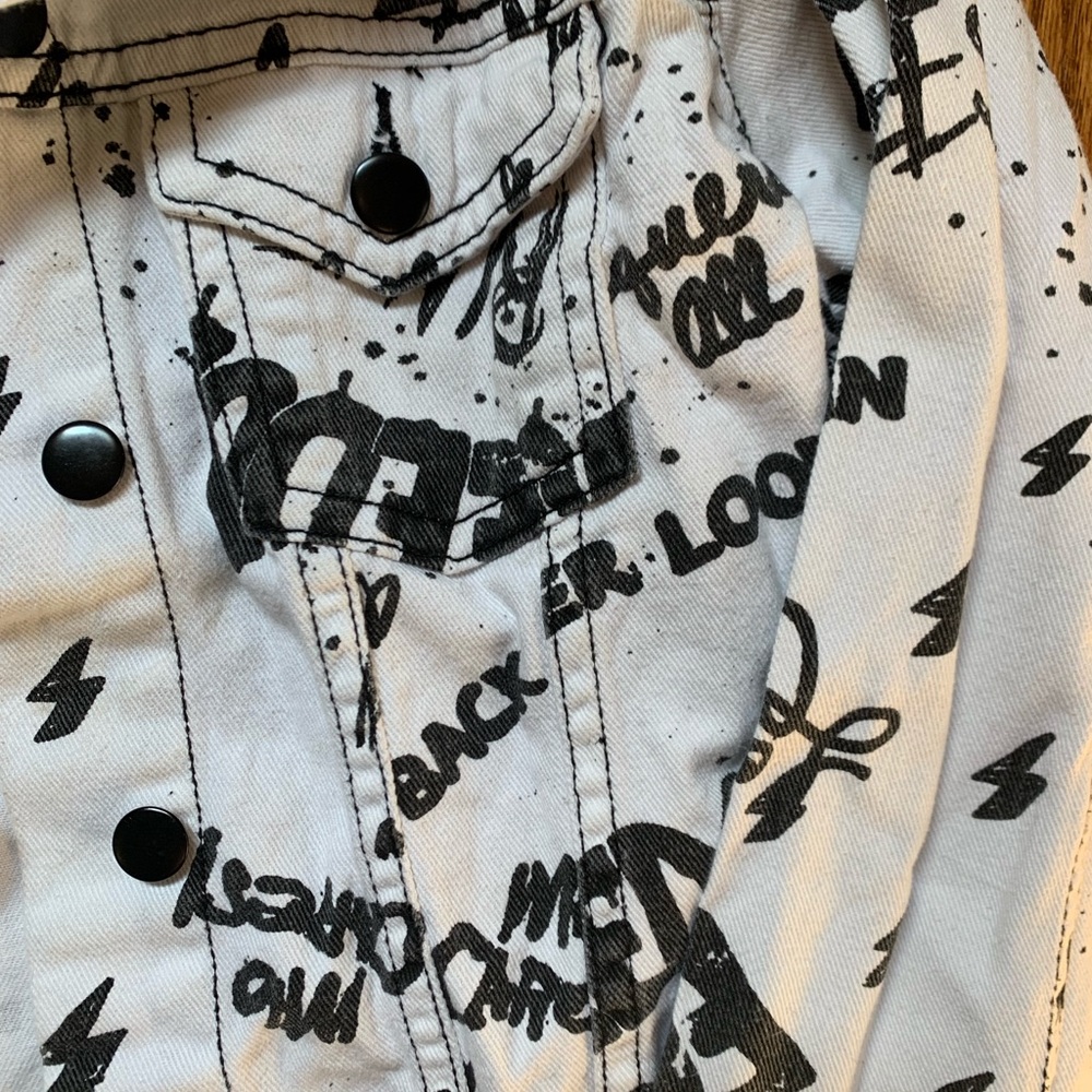 Jacket - Picture 2 of 3